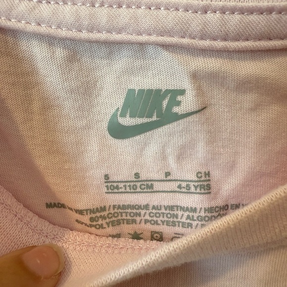 Nike Pink Short Sleeve Tees Athletic Style - Picture 3 of 7